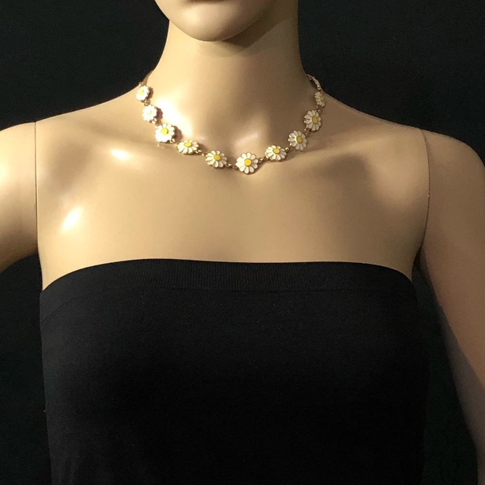 Flower Necklace